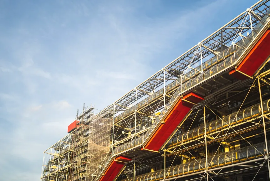 Advanced scaffolding system installed for a commercial project by San Jose Scaffolding Rental.