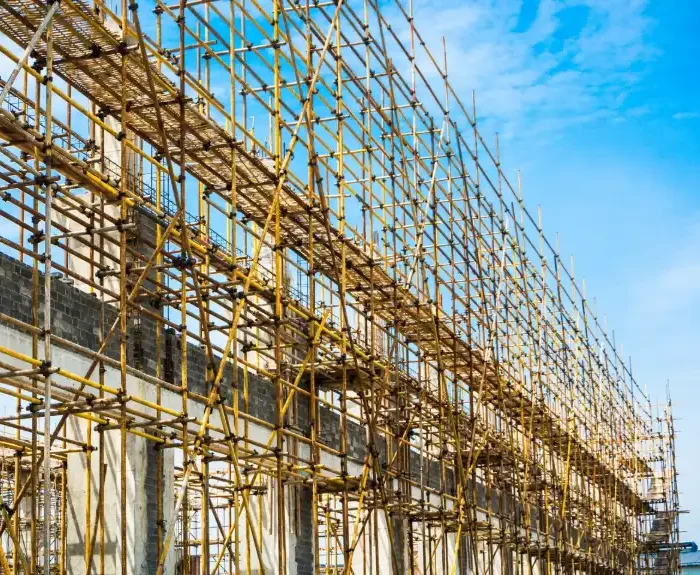 Extensive commercial scaffolding framework installed by San Jose Scaffolding Rental professionals.
